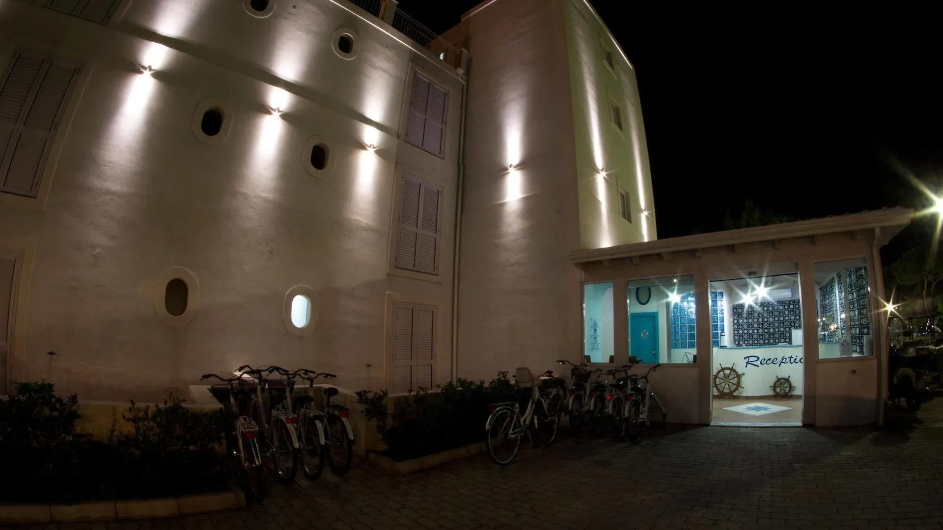 ***  Yachting Club Mare Hotel Gioiosa Marea Italy