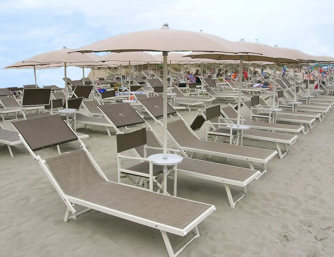 Yachting Club Mare Hotel Gioiosa Marea 3*,  Italy