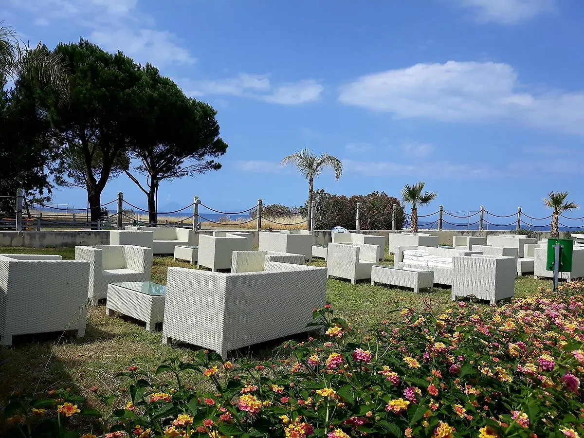 Yachting Club Mare Hotel Gioiosa Marea Italy