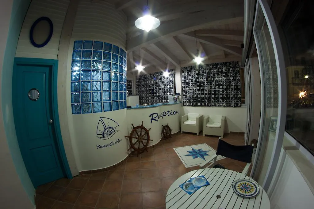 Yachting Club Mare Hotel Gioiosa Marea